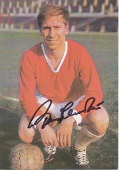 Bobby Charlton  England Weltmeister WM 1966  Aral  Fußball Autogrammkarte original signiert 