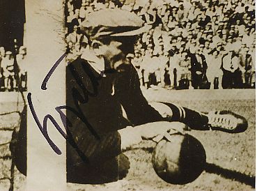 Karl Bögelein  DFB   Fußball Autogramm Foto original signiert 