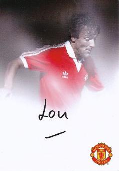 Lou Macari  Manchester United  Fußball Autogrammkarte original signiert 