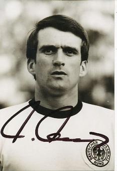 Wolfgang Overath  DFB Weltmeister WM 1974  Fußball Autogramm Foto original signiert 