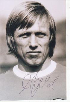 Siegfried Held   DFB   Fußball Autogramm Foto original signiert 