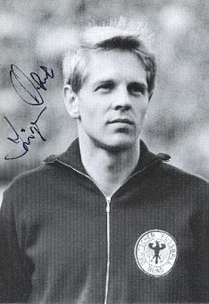 Jürgen Werner † 2002   DFB   Fußball Autogrammkarte  original signiert 