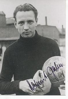 Helmut Jahn † 1986  DFB  Fußball Autogramm Foto original signiert 