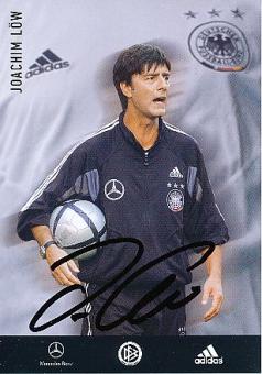Joachim Löw   DFB  EM 2004   Fußball Autogrammkarte original signiert 