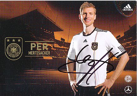 Per Mertesacker  DFB  WM 2010   Fußball Autogrammkarte original signiert 