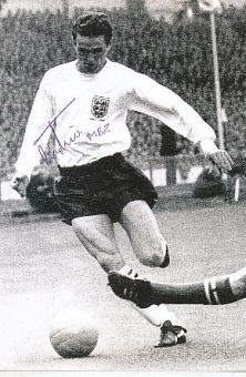 Terry Paine  England Weltmeister WM 1966  Fußball Autogramm Foto original signiert 