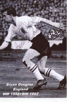 Bryan Douglas   England  WM 1958  Fußball Autogramm Foto original signiert 