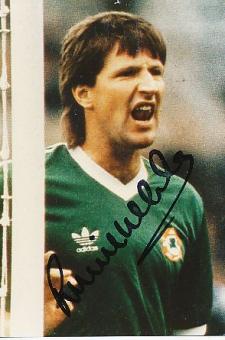 Ronnie Whelan   Irland    Fußball Autogramm Foto original signiert 
