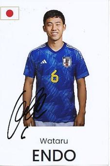 Wataru Endo  Japan  Fußball  Autogramm Foto  original signiert 