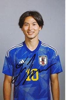 Takumi Minamino  Japan  Fußball  Autogramm Foto  original signiert 