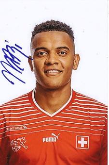 Manuel Akanji   Schweiz  Fußball  Autogramm Foto  original signiert 