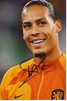 Virgil van Dijk  Holland  Fußball  Autogramm Foto  original signiert 
