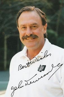 John Newcombe   Australien  Tennis Autogramm Foto original signiert 