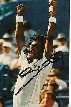Yannick Noah  Frankreich  Tennis Autogramm Foto original signiert 