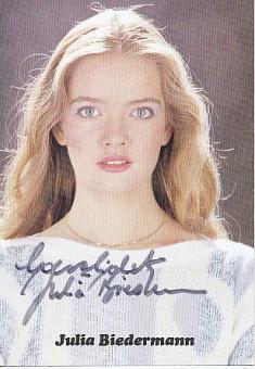 Julia Biedermann   Film &  TV  Autogrammkarte  original signiert 