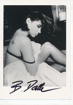 Beatrice Dalle   Film & TV  Autogrammkarte original signiert 