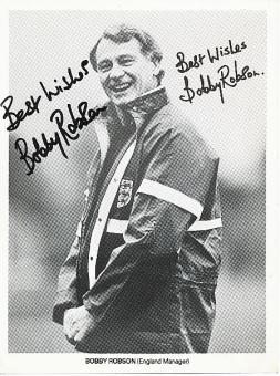Bobby Robson †  2009  England  Fußball Autogrammkarte original signiert 