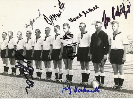 DFB WM 1958 mit Hans Schäfer,Horst Eckel,Herkenrath,Aki Schmidt,Szymaniak,Stollenwerk,Uwe Seeler Fußball Autogramm Mannschafts Foto original signiert 