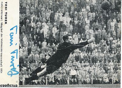 Toni Turek † 1984  DFB Weltmeister WM 1954  Fußball Autogrammkarte  original signiert 