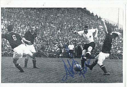 Helmut Rahn † 2003 DFB Weltmeister WM 1954  Fußball Autogramm Bild original signiert 