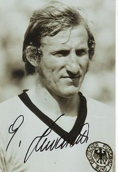 Georg Schwarzenbeck  DFB Weltmeister WM 1974  Fußball Autogramm  Foto original signiert 