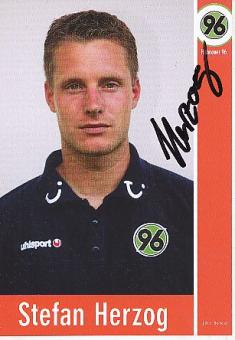 Stefan Herzog  Hannover 96  Fußball Autogrammkarte original signiert 