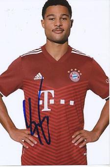 Serge Gnabry  FC Bayern München  Fußball  Autogramm Foto  original signiert 