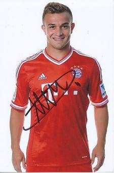 Xherdan Shaqiri  FC Bayern München  Fußball  Autogramm Foto  original signiert 
