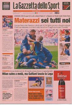 Italien Weltmeister WM 2006  Fußball Autogrammkarte 