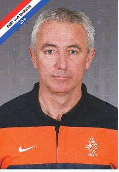 Bert van Marwijk  2010  Holland  Fußball Autogrammkarte 