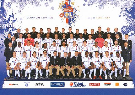 Olympique Lyon  2008/2009  Fußball Mannschaft Autogrammkarte 