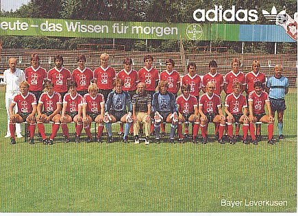 Bayer 04 Leverkusen  1983/84  Fußball Mannschaft Autogrammkarte 