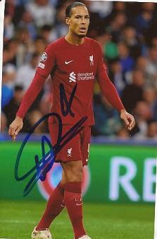 Virgil Van Dijk  FC Liverpool  Fußball  Autogramm Foto  original signiert 