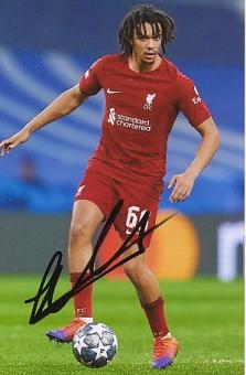 Trent Alexander Arnold  FC Liverpool  Fußball  Autogramm Foto  original signiert 