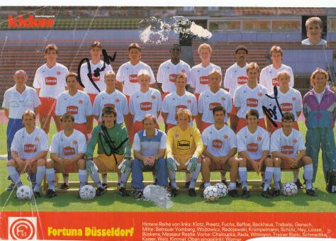 Fortuna Düsseldorf  1989/1990  Mannschaftsbild Fußball original signiert 