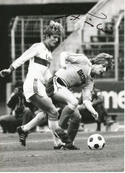 Karlheinz Förster  VFB Stuttgart  Fußball Autogramm Foto original signiert 