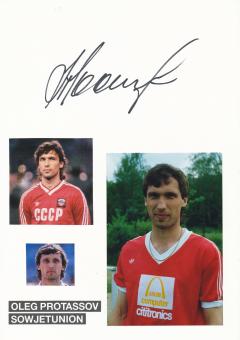 Oleg Protasov  Rußland   Fußball Autogramm 30 x 20 cm Karte original signiert 