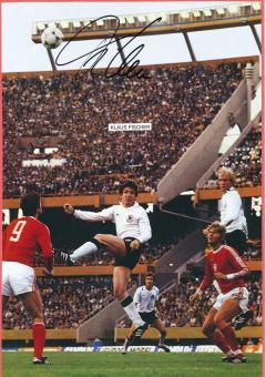 Klaus Fischer  DFB  Fußball Autogramm 30 x 20 cm Karte original signiert 