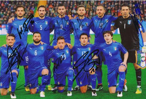 Italien  Mannschaftsfoto Fußball original signiert 