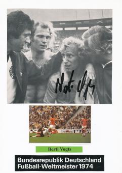 Berti Vogts   DFB Weltmeister WM 1974  Fußball Autogramm Bild  original signiert 