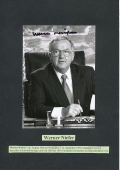 Werner Niefer † 1993  Mercedes  Auto  Wirtschaft Autogramm Foto original signiert 