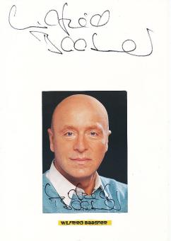 2  x  Wilfried Baasner † 2006  Film & TV Autogrammkarte + Karte original signiert 