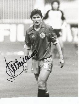 Carlos Santillana  Spanien  Fußball Autogramm 16 x 20 cm Foto original signiert 