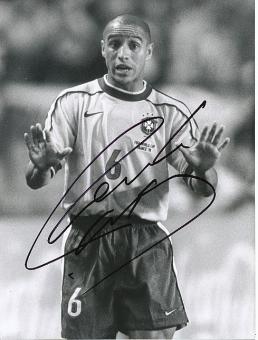 Roberto Carlos  Brasilien Weltmeister WM 2002  Fußball Autogramm 21 x 16 cm Foto original signiert 