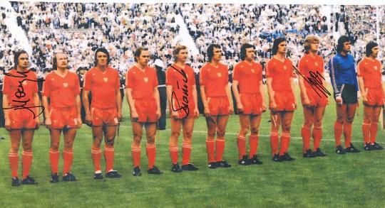 Polen WM 1974 mit: Gorgon, Szarmach, Maszzczyk  Fußball Autogramm 28 x 15 cm Foto original signiert 