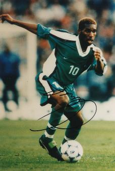 Augustine Jay-Jay Okocha  Nigeria  Fußball Autogramm 30 x 20 cm Foto original signiert 