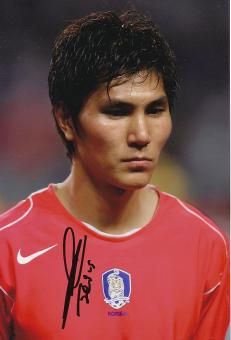 Kim Dong Jin  Südkorea   Fußball Autogramm 30 x 20 cm Foto original signiert 
