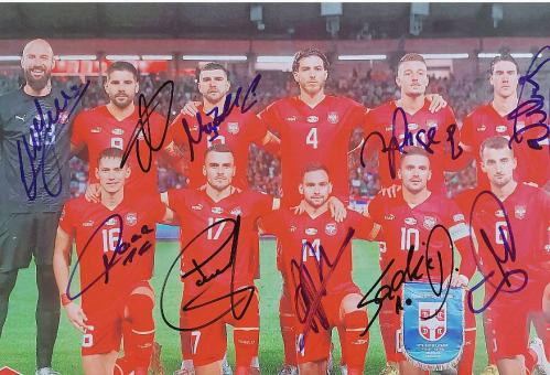 Serbien   Mannschaftsfoto Fußball original signiert 