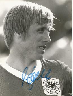 Siggi Held  DFB WM 1966  Fußball Autogramm 22 x 16 cm Foto original signiert 
