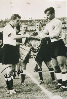 Fritz Walter † 2002  DFB Weltmeister WM 1954  Fußball Autogramm 30 x 20 cm Foto original signiert 